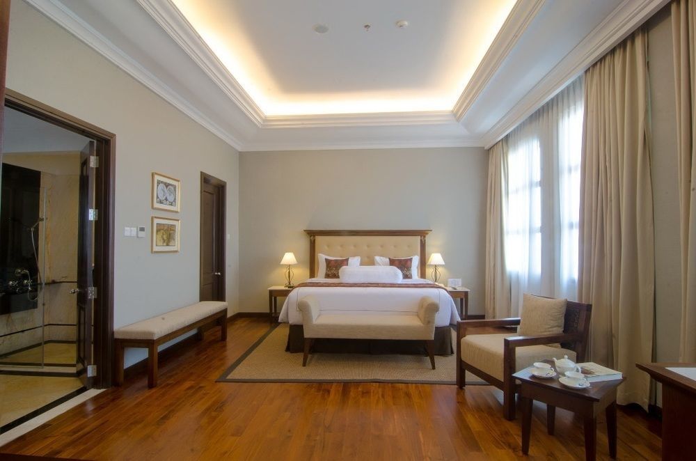 The Sunan Hotel Solo Exterior foto
